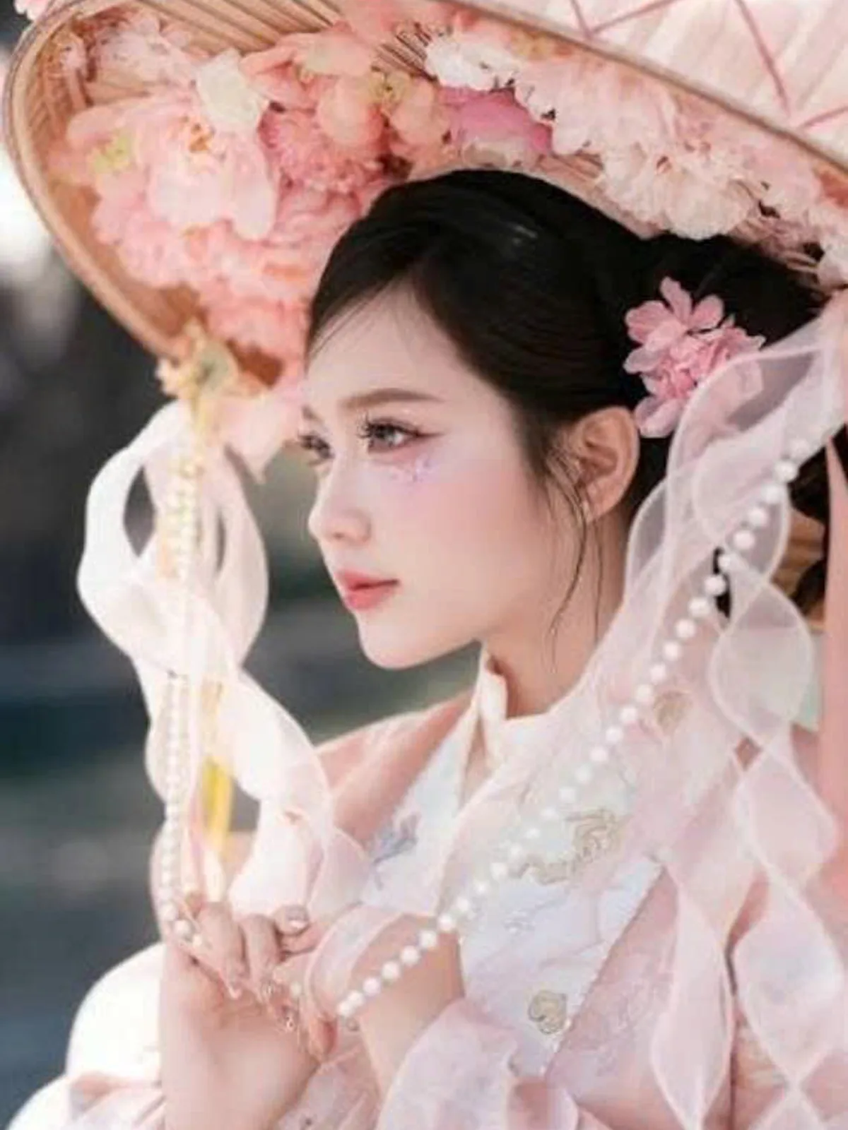 Quai Thao Hoa Bách Cỡ
