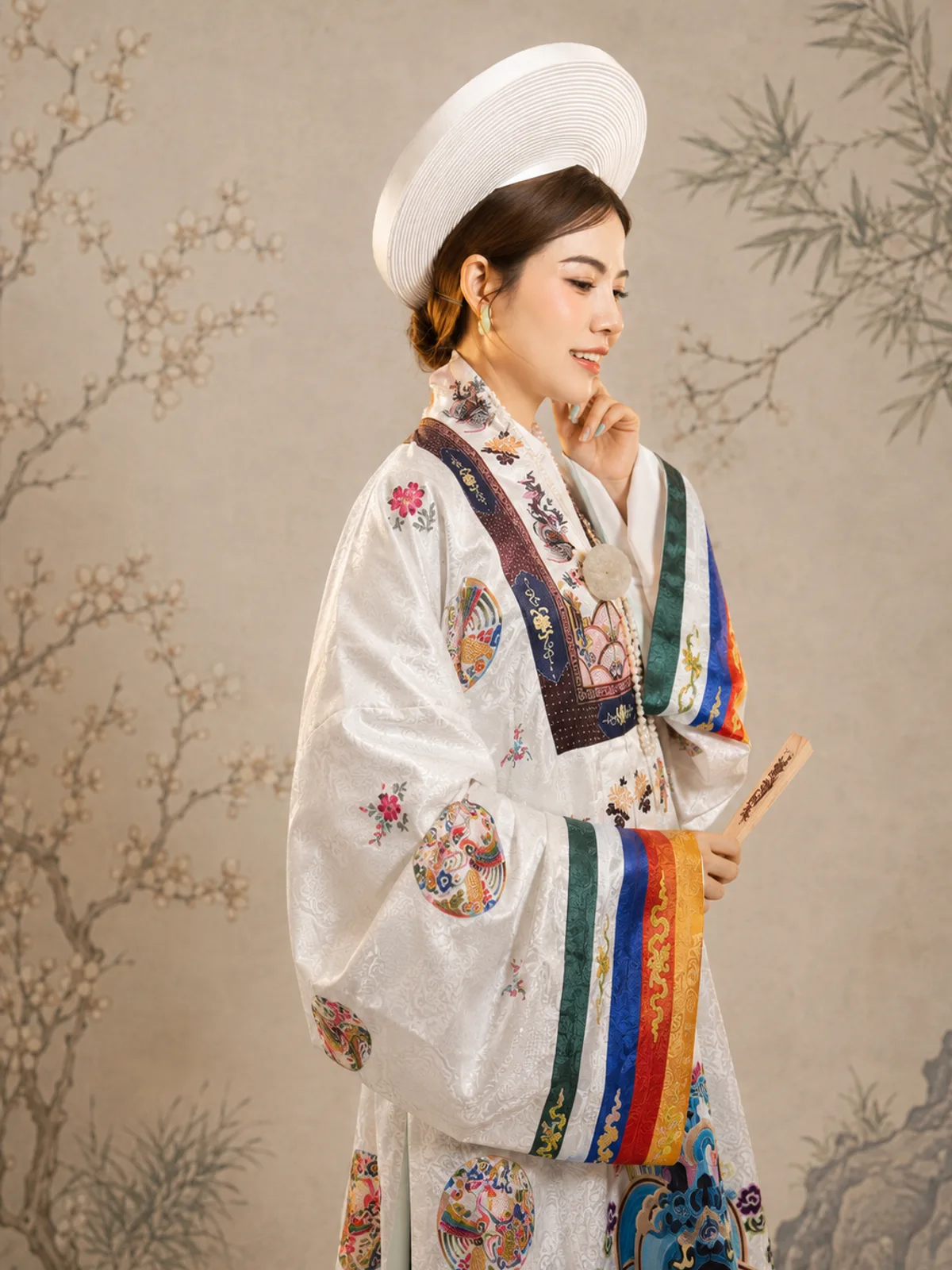 Gấm Bạch Vân